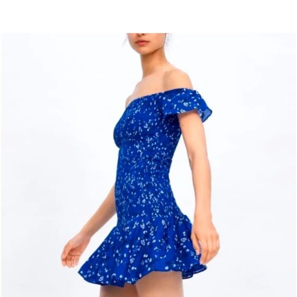 ZARA Ruched Off-the-Shoulder Floral Dress – Elegant & Chic! 🌸✨
